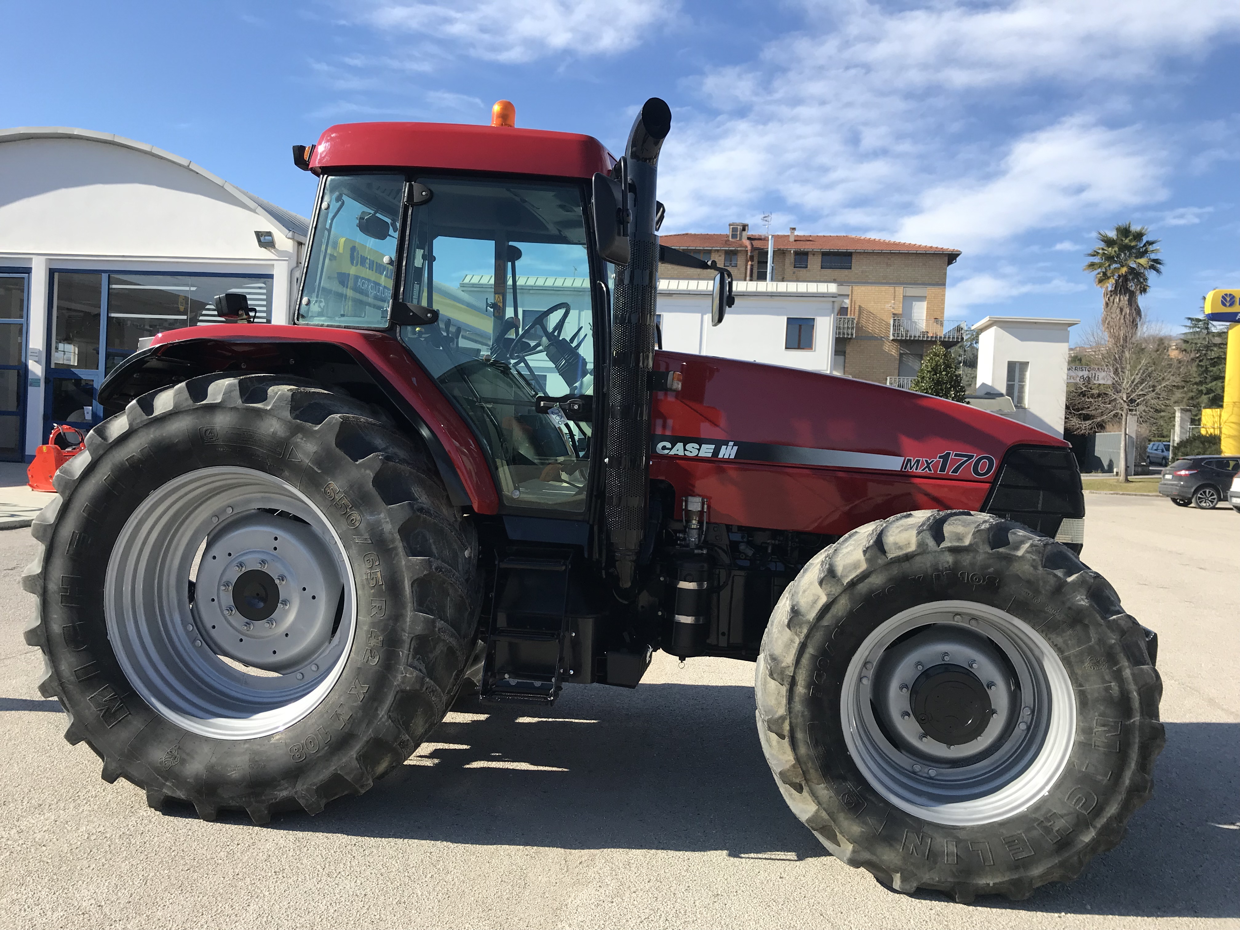 Case MX 170